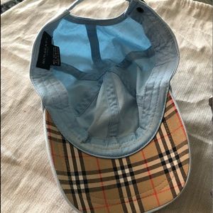 Authentic Burberry Golf 🏌️ Cap